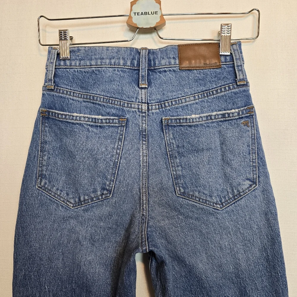 Madewell 23 Classic Straight Jean In Nearwood Wash 23